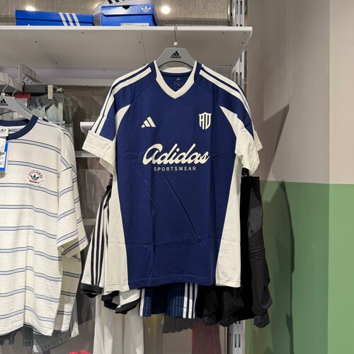 Adidas阿迪达斯男子足球风短袖拼色透气宽松V领半袖T恤 KX9963