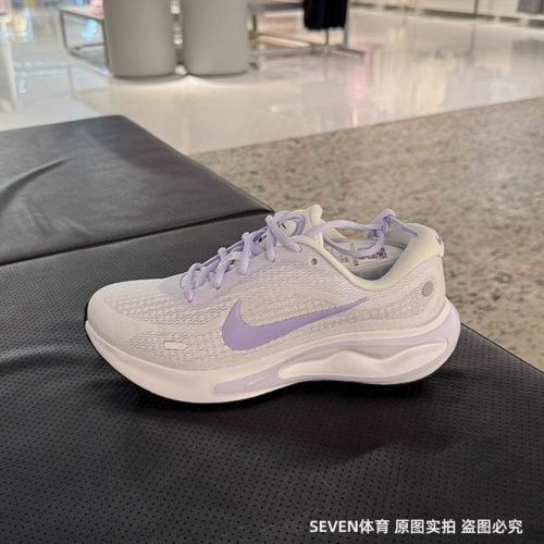 Nike/耐克Journey Run女款白紫舒适百搭运动低帮跑步鞋FJ7765-113
