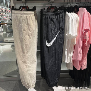 正品Nike/耐克女子运动大勾logo休闲松紧梭织束脚长裤DM6184-104