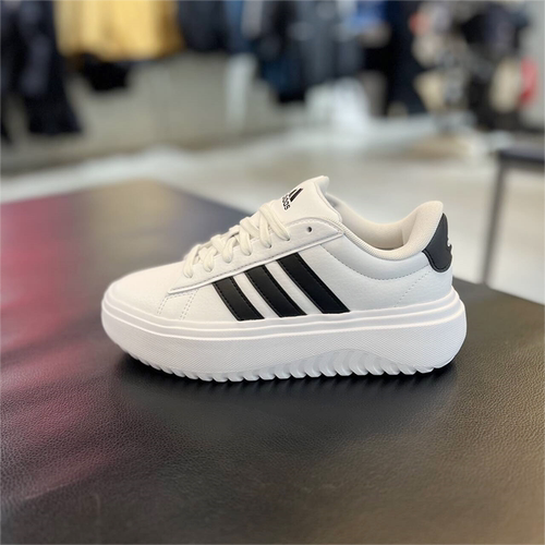 Adidas/阿迪达斯女子面包鞋