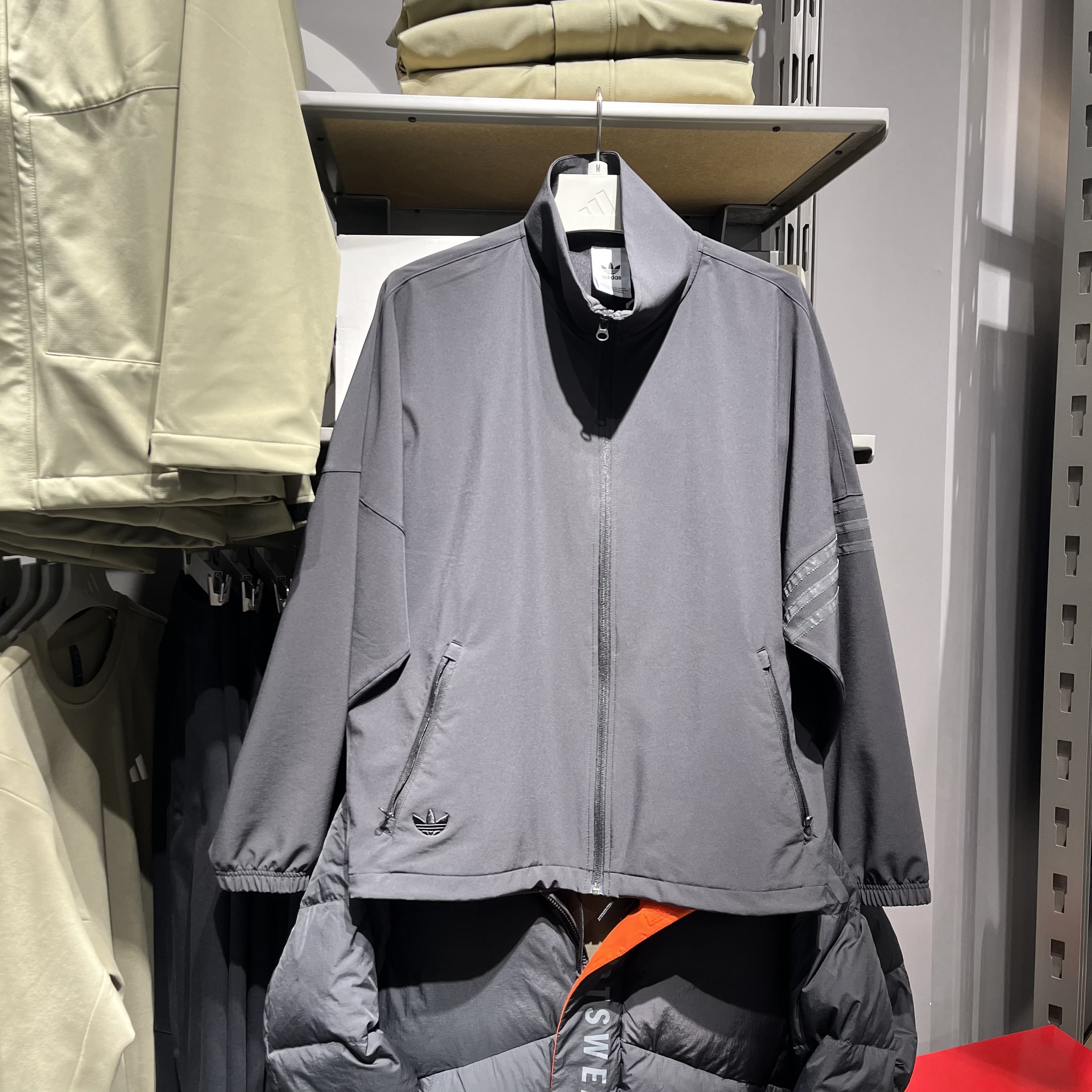 Adidas阿迪达斯三叶草男子春秋新款百搭运动休闲夹克外套IS2818