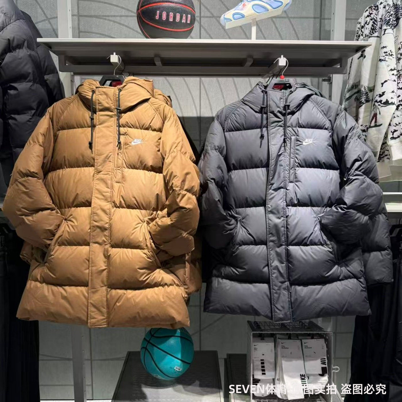 NIKE耐克男中长款羽绒服25冬新款宽松保暖防风连帽外套IB2974-010