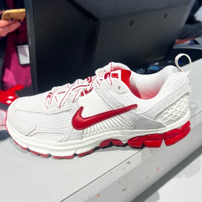 Nike耐克马年新年款VOMERO 5大童复古运动休闲跑步鞋 IB5727-100