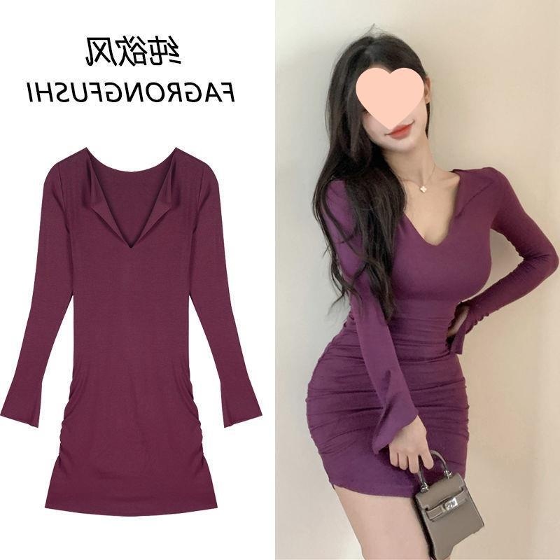 纯欲v领长袖连衣裙女秋冬新款收腰显瘦打底短裙辣妹修身包臀裙子