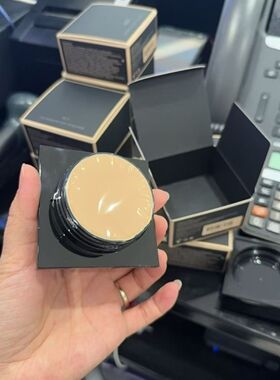 现货！法国采购Serge Lutens/芦丹氏粉霜30ml i10/00/O20/N10