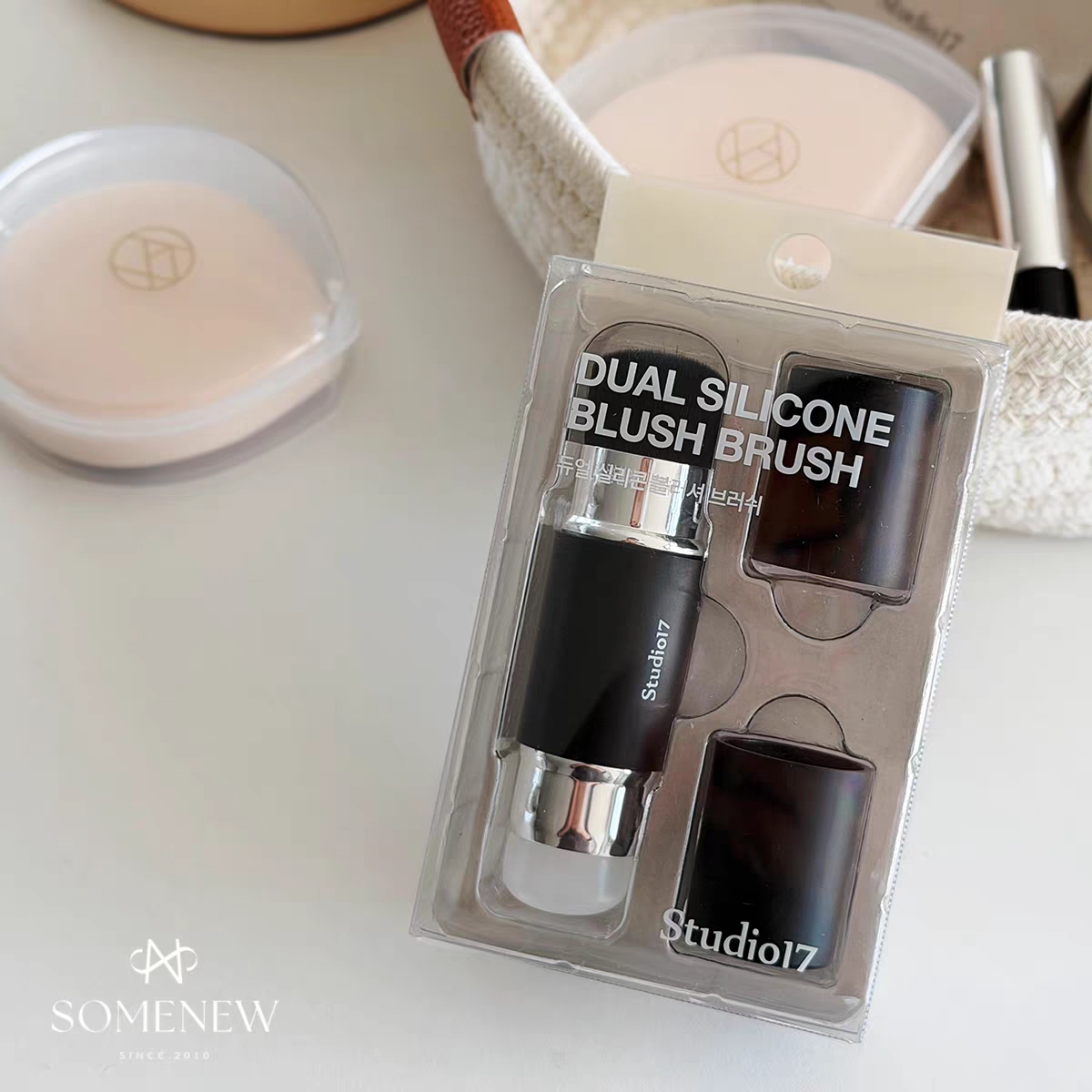 超火便携~韩国Studio17双头腮红刷化妆刷硅胶刷膏状液体粉状可用