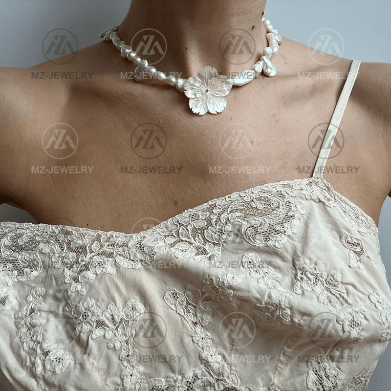 欧美小众淡水巴洛克珍珠贝壳花朵短款项链时髦气质短款锁骨链颈链