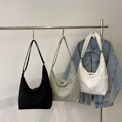 简约单肩斜挎包上班通勤托特包女