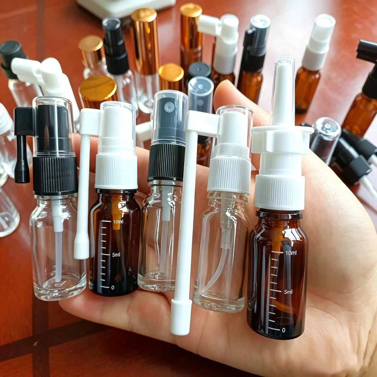 食品级玻璃直喷鼻喷瓶口腔喷药瓶图片