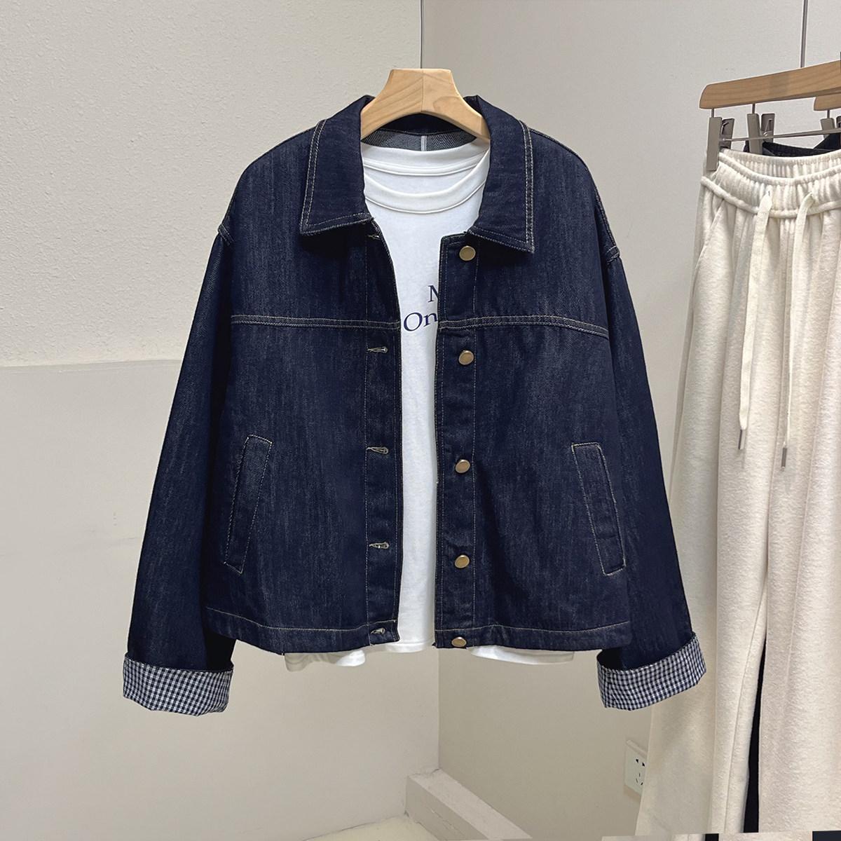 复古格子拼接翻边袖条纹袖牛仔外套女百搭宽松显瘦夹克短款上衣