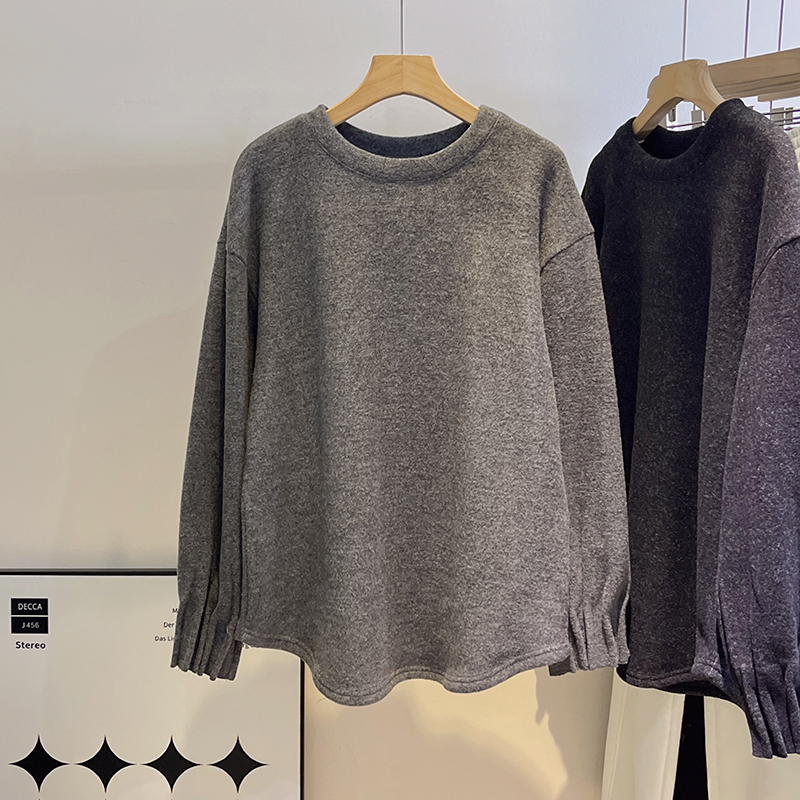 加绒设计感褶皱袖口圆领卫衣女秋冬保暖宽松显瘦百搭打底衫T恤