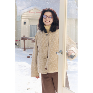 鹅绒 新品 通勤好穿易打理 25冬季 菱形格纹羽绒服 自然而蓝