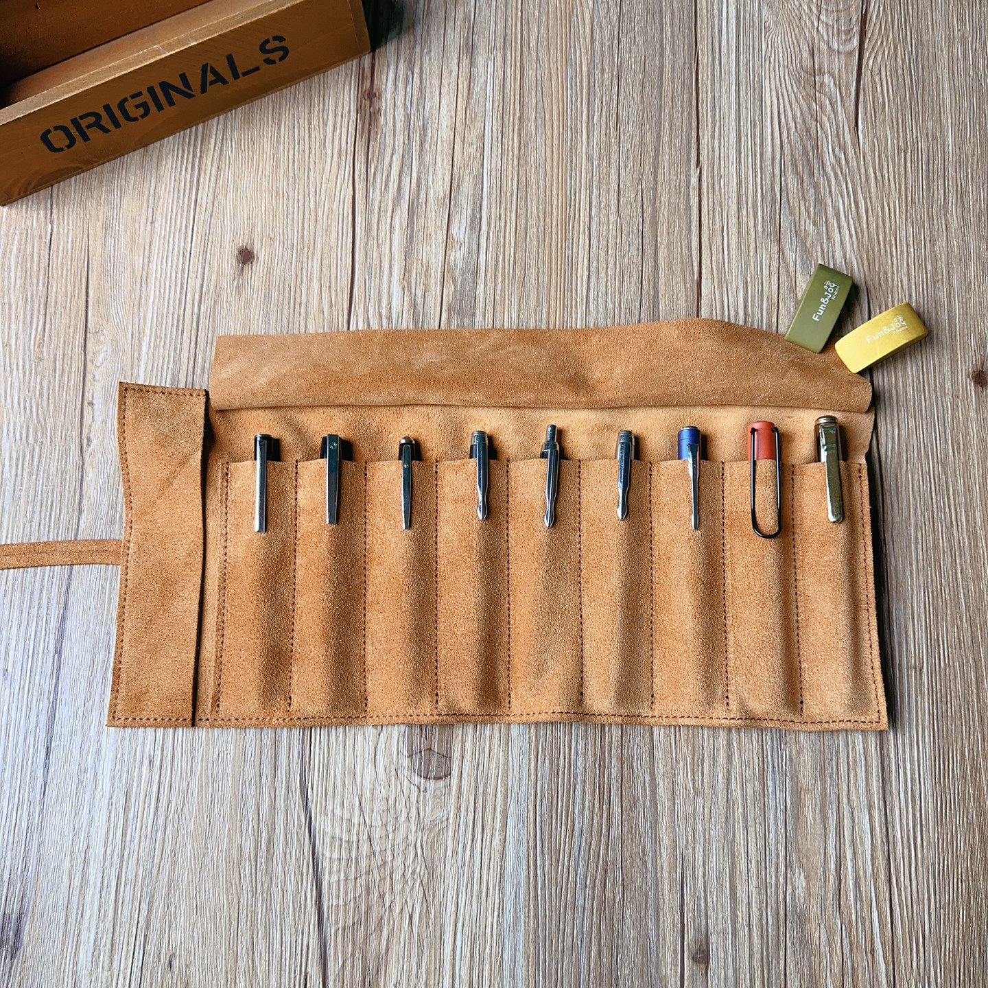 手工真皮大容量卷笔帘简约多功能牛皮钢笔保护套创意复古收纳笔袋