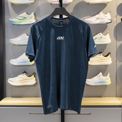 李宁短袖男子反光短袖T恤