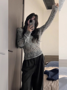 馆灰色毛衣女2024新款爆款春秋慵懒长袖上衣设计感镂空针织衫红人