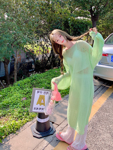 针织连衣裙女早秋宽松慵懒长款镂空毛衣薄款外穿小众性感罩衫网初