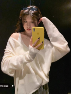 设计感毛衣女V领套头秋季 上衣吊带两件套早秋 宽松慵懒风针织衫