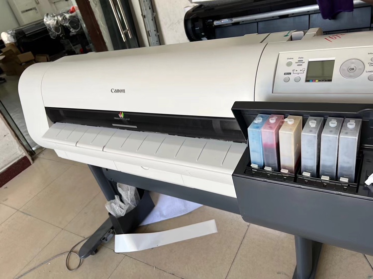 佳能打印机墨盒加墨方便不漏墨