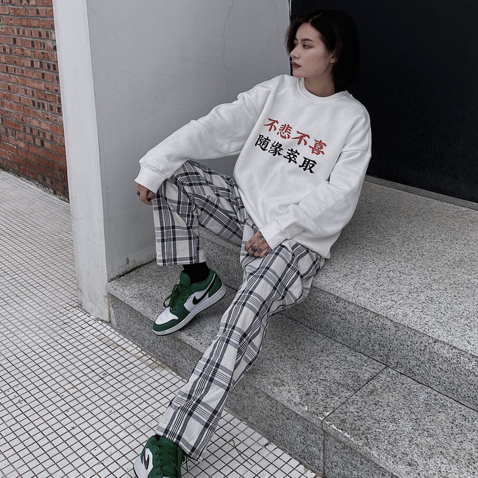 薄绒米白色咖啡师卫衣