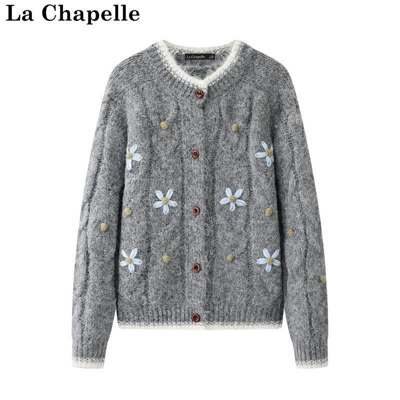 拉夏贝尔/La Chapelle秋冬新款撞色圆领绣花时尚通勤风针织开衫女