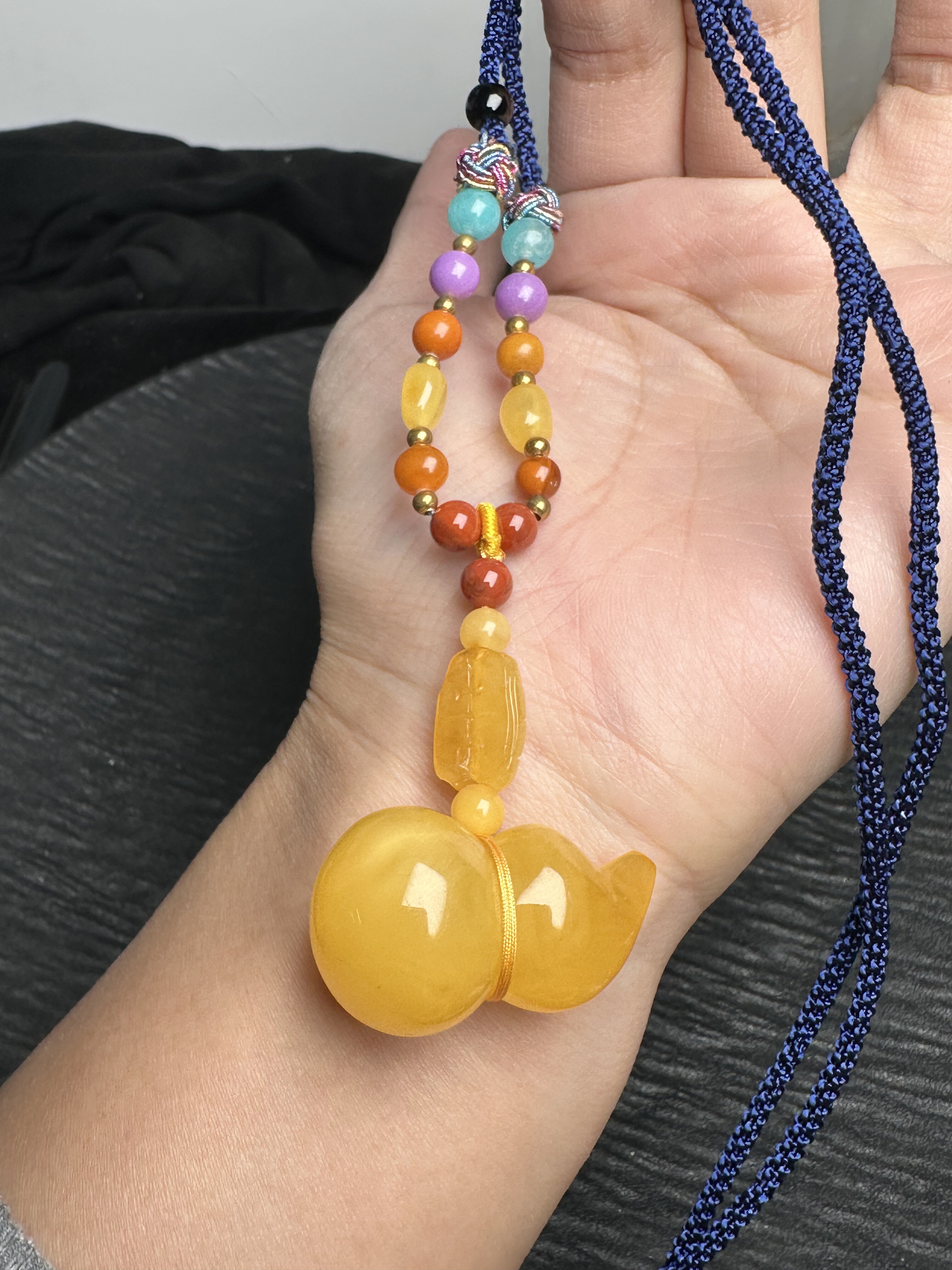 纯天然蜜蜡葫芦项链 鸡油黄俄料 蜜蜡葫芦35*21MM 整体15.1克保真