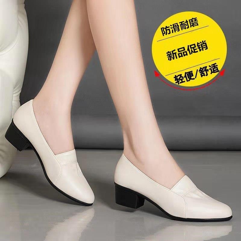 2025夏季新款中年女鞋妈妈鞋单鞋女防滑软底粗跟舒适休闲工作皮鞋