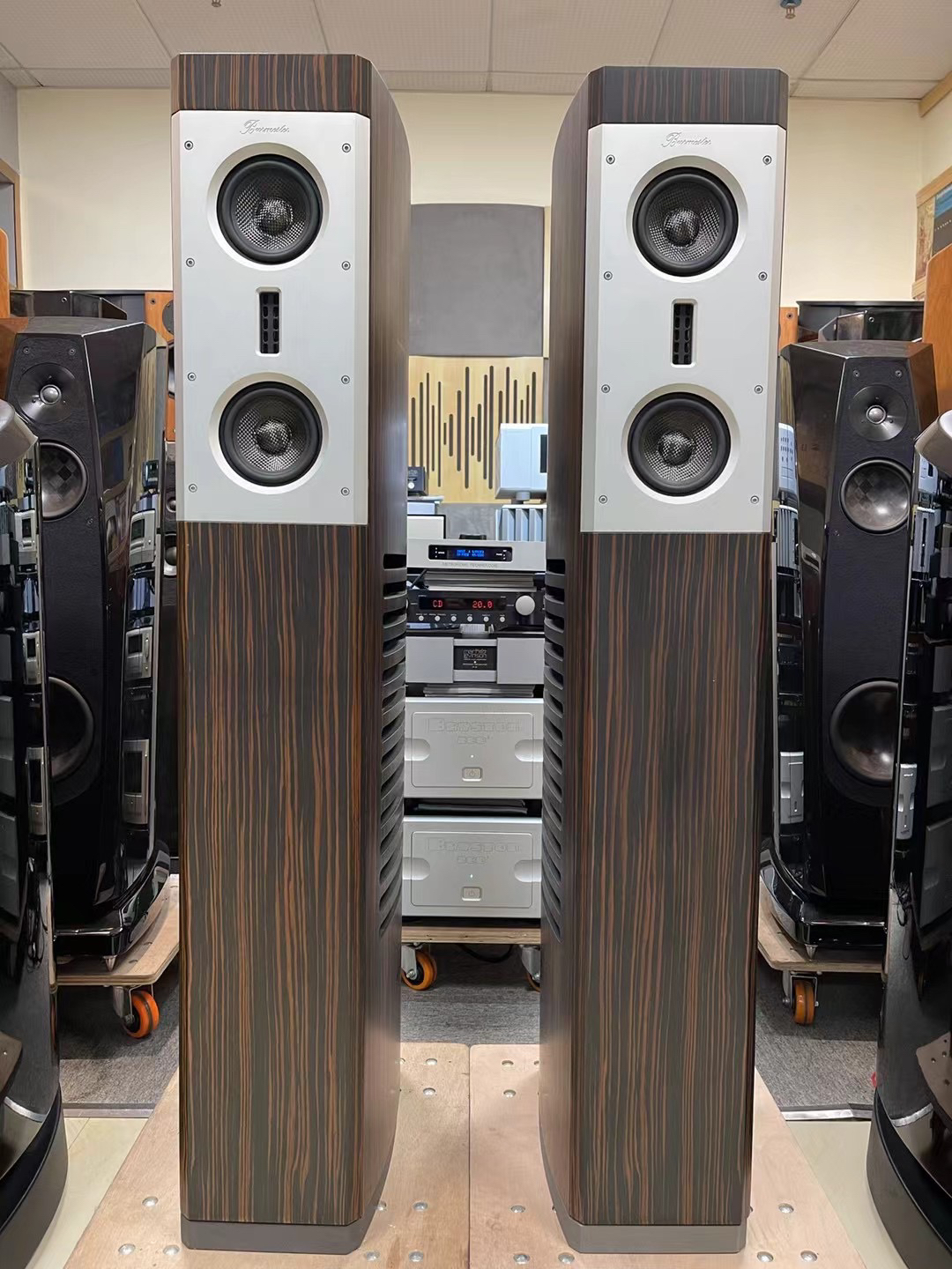 德国 Burmester柏林之声 B50 黑檀木音箱