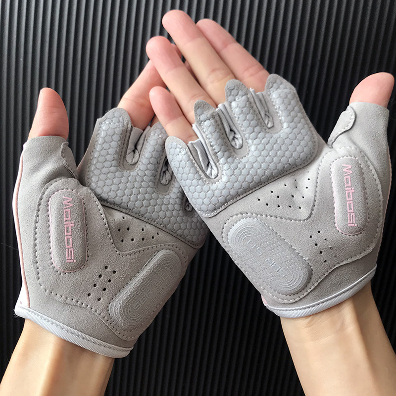 여성용 미끄럼 방지 피트니스 장갑 여름 얇은 누에 고치 스포츠 장비 훈련 회전 반 손가락 남성용 수평 바 요가
