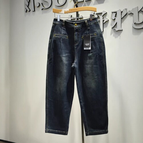 品牌折扣女裤2026春季新款专柜新品休闲Y33N1138锥版镰刀牛仔裤