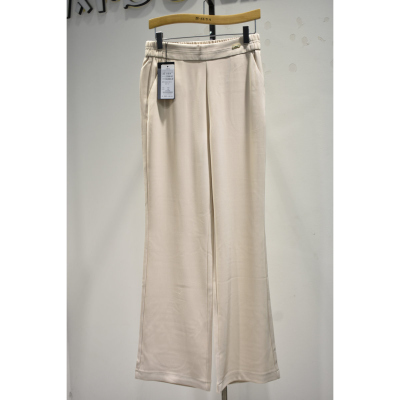 品牌女裤2026年春季新品2566时尚高腰舒适显瘦半松紧腰休闲阔腿裤