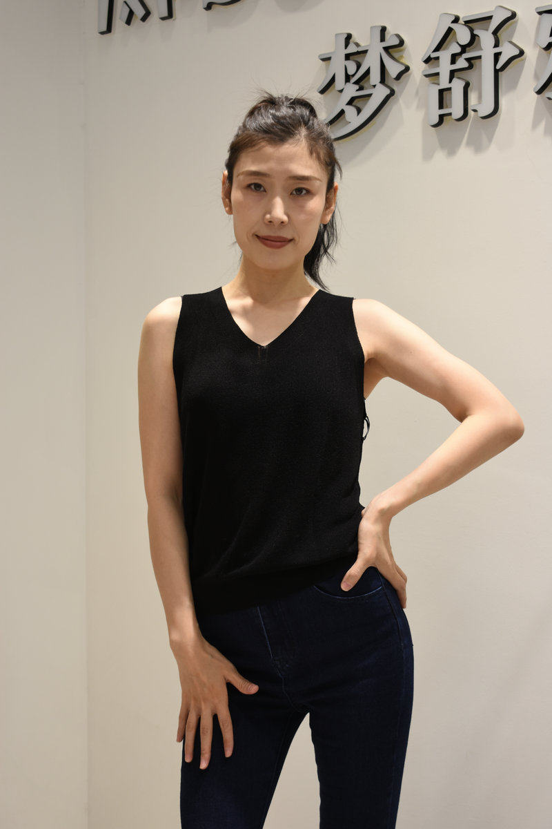 品牌女装女装2026春夏新款60281072专柜时尚舒适休闲针织背心