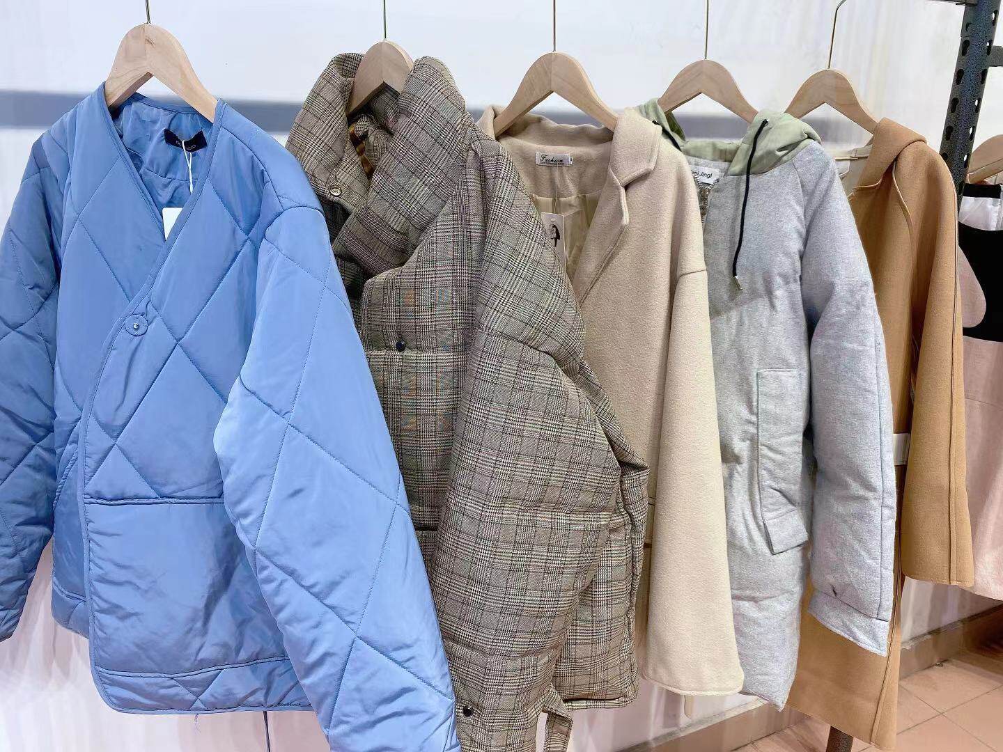 秋冬2022新款女装杂款毛衣棉棉衣/棉服