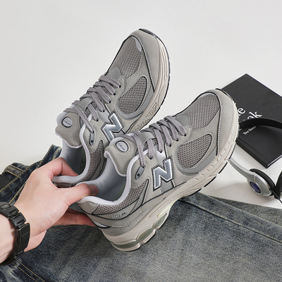 新百伦2002R男鞋秋冬复古休闲鞋情侣鞋老爹鞋缓震运动跑步鞋子男