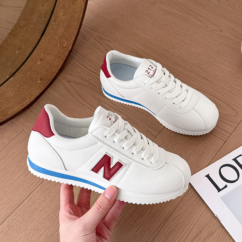 纽巴仑N字鞋2026新款潮流百搭平底阿甘鞋轻便休闲运动鞋情侣款