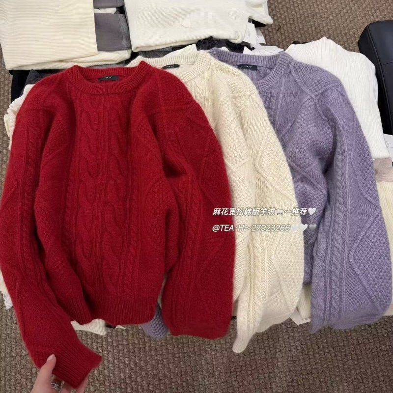 高品质2025新款韩系麻花纹圆领套头毛衣女宽松百搭软糯保暖毛衣
