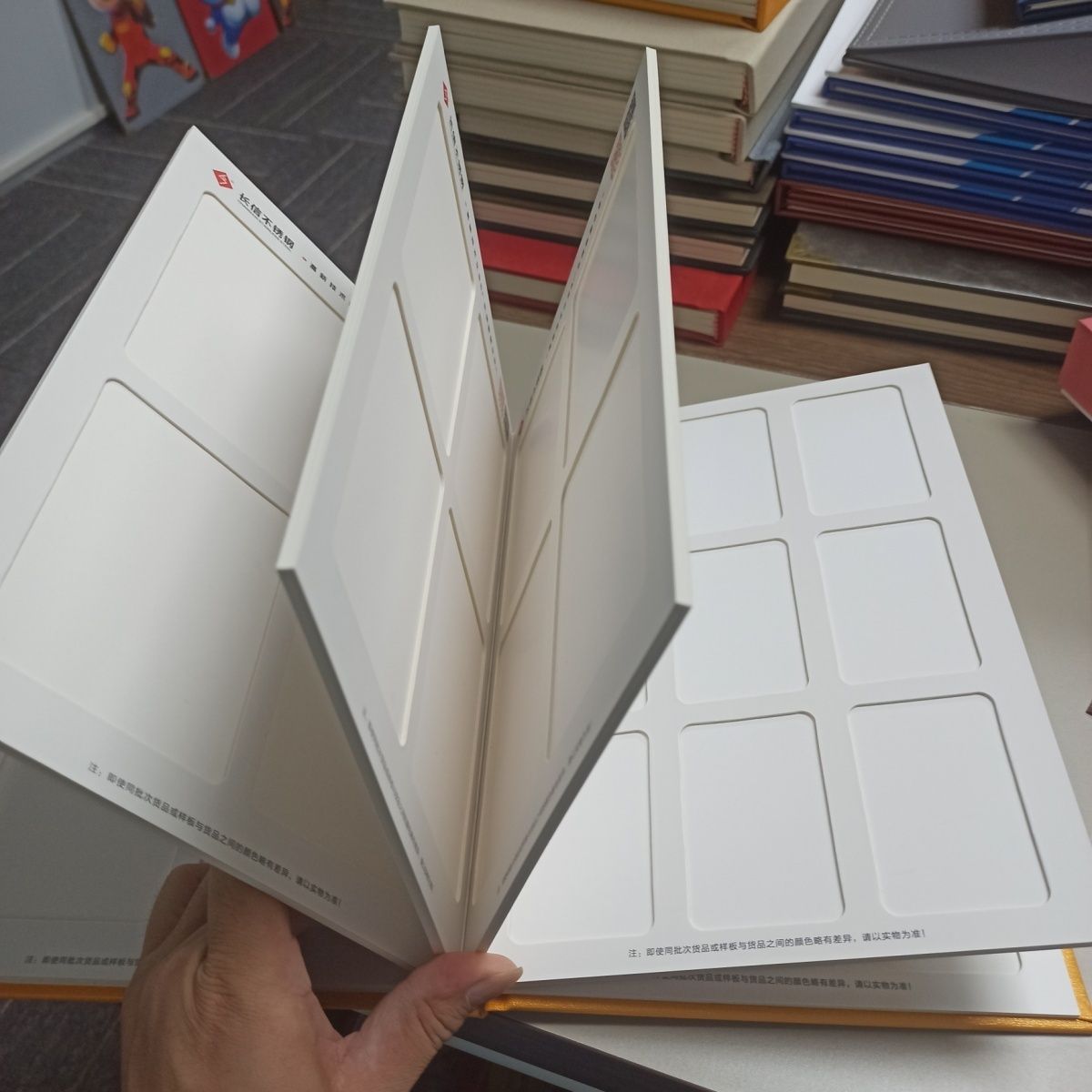 金属不锈钢色卡册定制卡册样板册图片