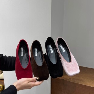 法式时尚气质黑色平底鞋复古绒面浅口单鞋一脚蹬百搭舒适奶奶鞋