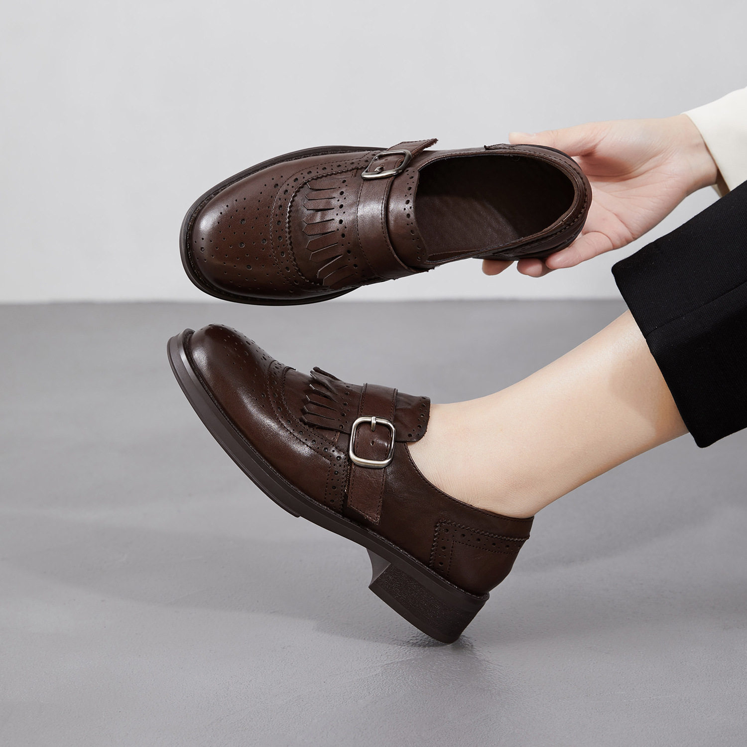 真皮流苏乐福单鞋女2026春季新款jk黑色一脚蹬英伦布洛克小皮鞋,女鞋,时尚休闲鞋,淘宝优惠券,粉丝福利购,淘宝优惠卷