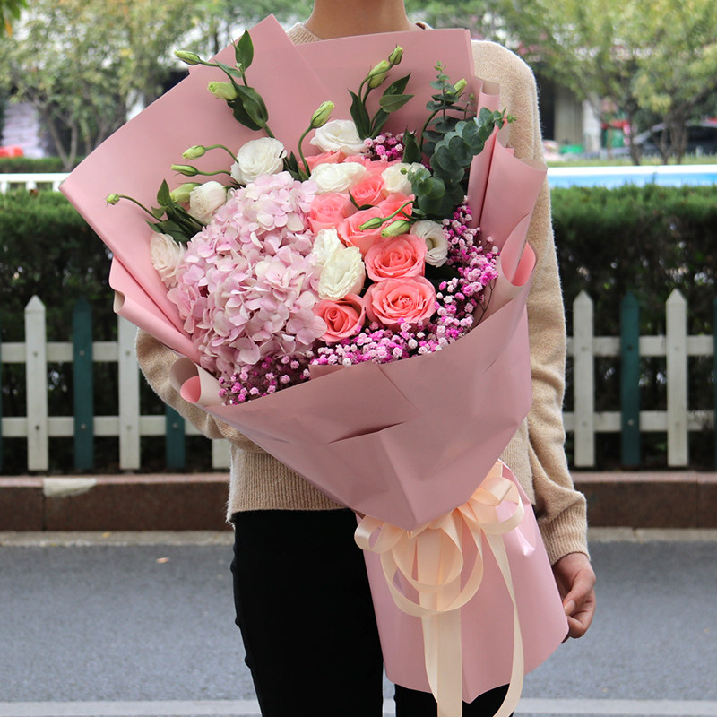 绣球混搭同城生日红玫瑰花束