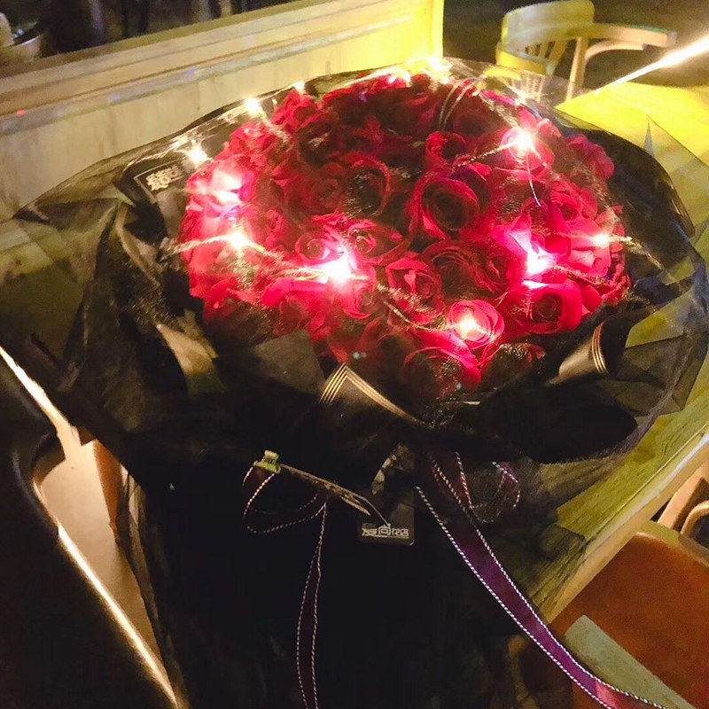 惠州同城送女友生日香槟玫瑰花束
