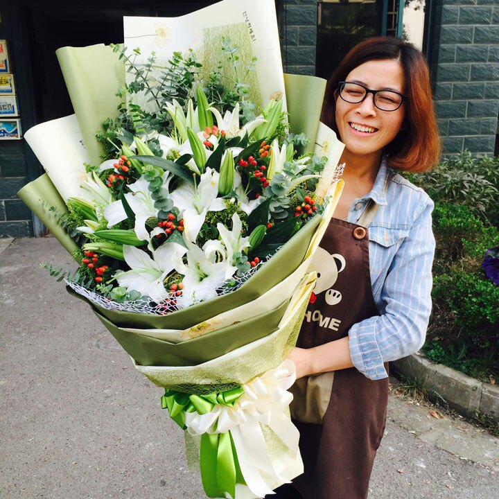 生日百合花束情人节福建省泉州市鲤城区丰泽区洛江区鲜花速递同城