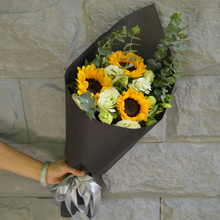 向日葵鲜花毕业花束河东河西红桥南开天津鲜花速递同城生日送花店