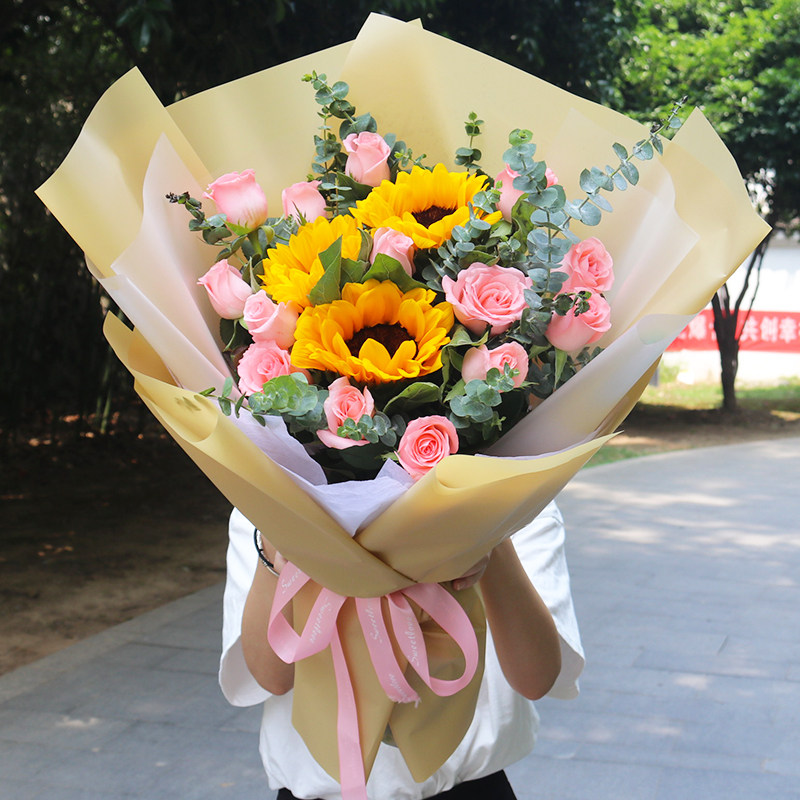 向日葵花束礼盒常州鲜花速递同城盐城镇江扬州苏州南京生日送花店