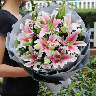香水粉白百合花束宁波鲜花速递同城江北北仑镇海鄞州海曙生日送花