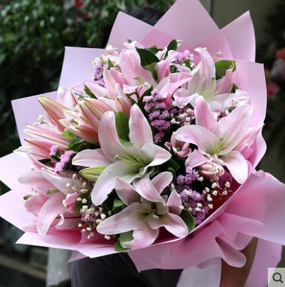 鲜花店速递同城满天星百合韩式上饶市婺源县鄱阳余干万年县情人节