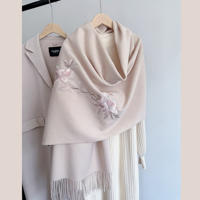 纯羊毛刺绣围巾牡丹赋披肩冬季生日礼物新年礼物送妈妈婆婆礼盒