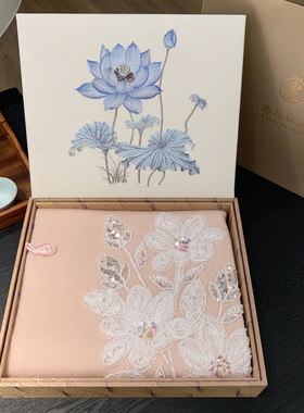 春节国庆送礼妈妈婆婆领导新品清欢玉蕊羊毛刺绣围巾披肩礼盒包装