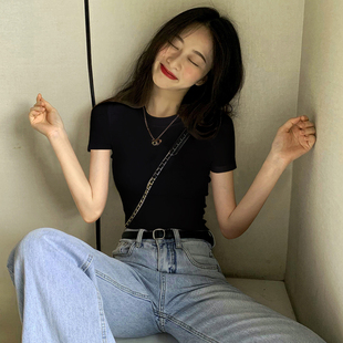 显瘦打底内搭上衣 黑色圆领短袖 t恤女夏2025新款 纯棉半袖 正肩修身