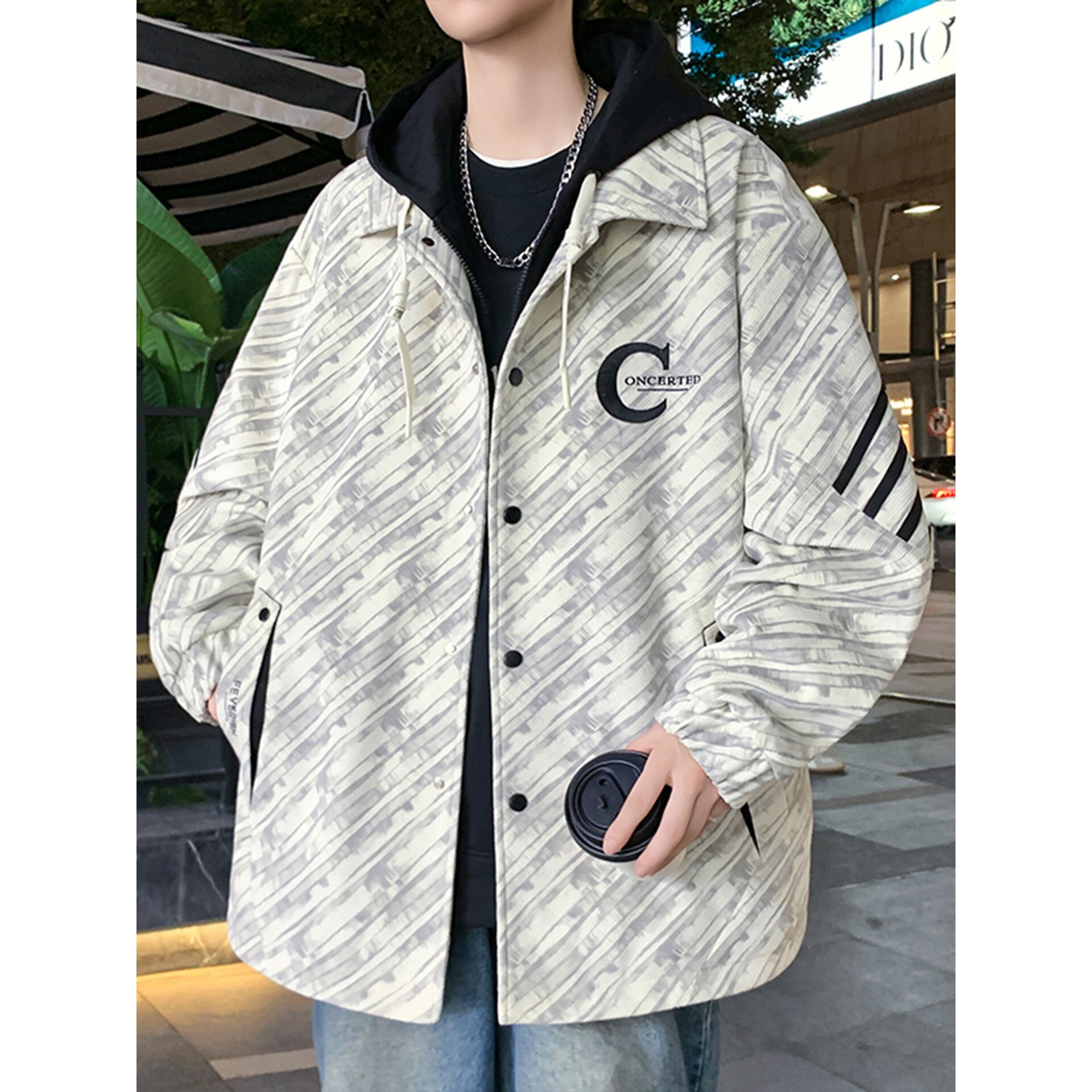 2026春季穿搭重磅新款青少年学院风连帽夹克潮牌印花宽松男生外套