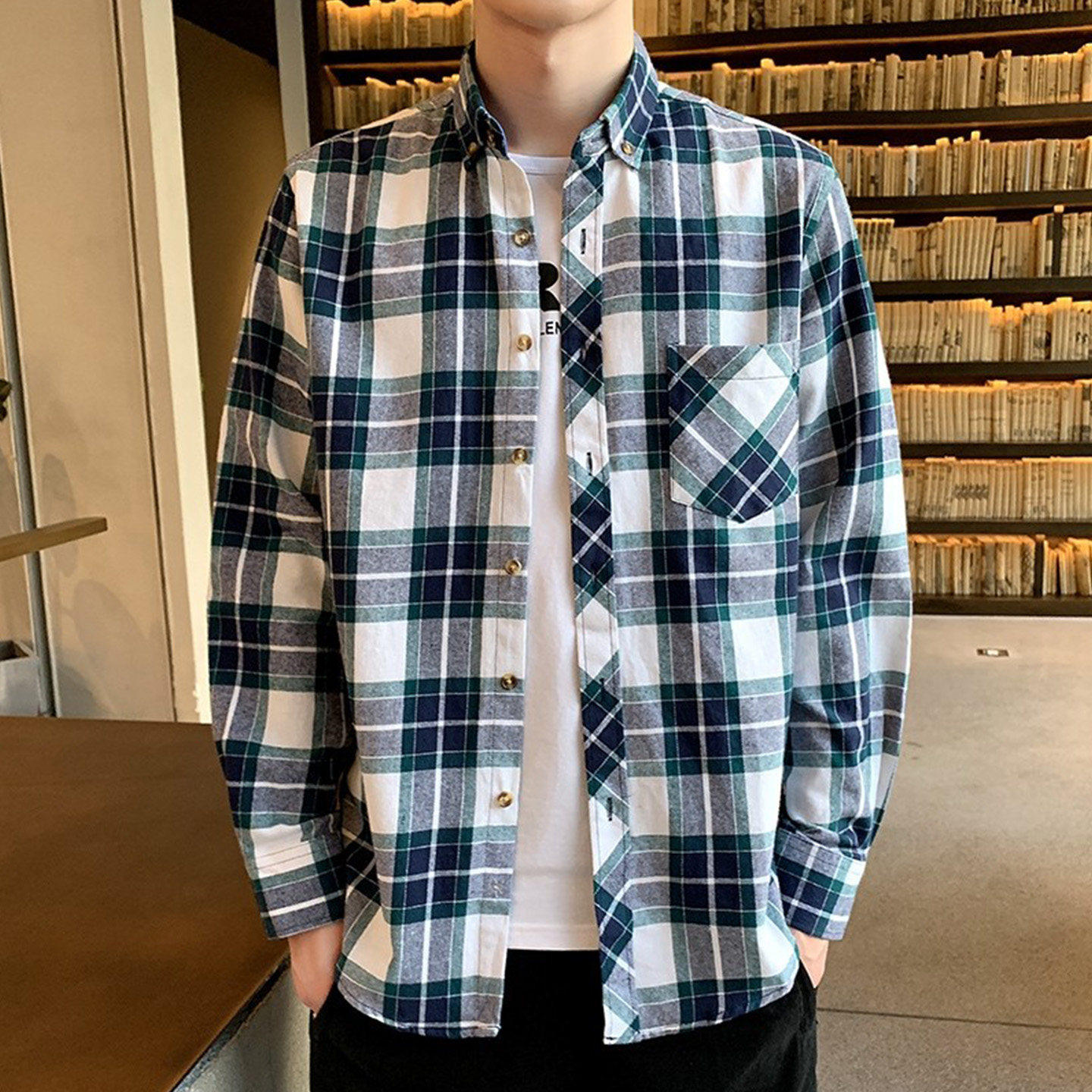 100%纯棉中学生衬衣服春季薄款外套格子长袖衬衫男红色有一个口袋